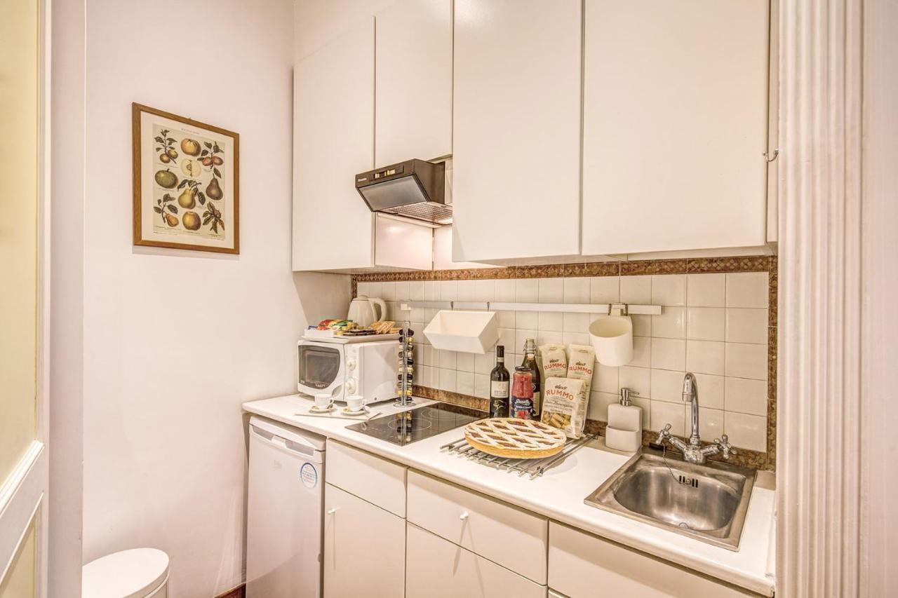Pantheonview - Imperial Apartment Rome Extérieur photo